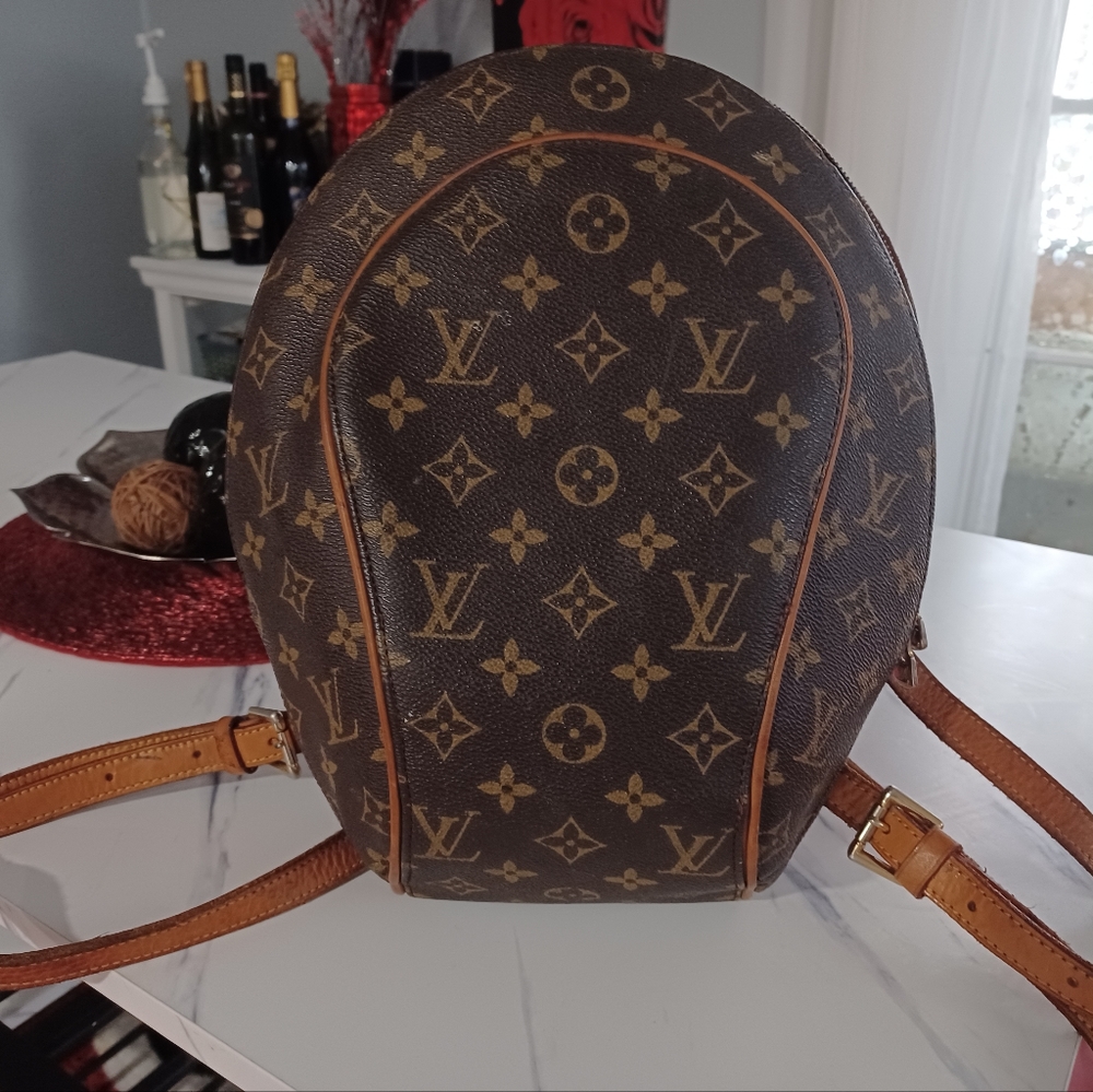 COPY - Vintage Ellipse Backpack - LV